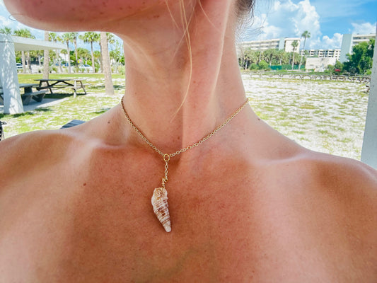 Cerith drop necklace