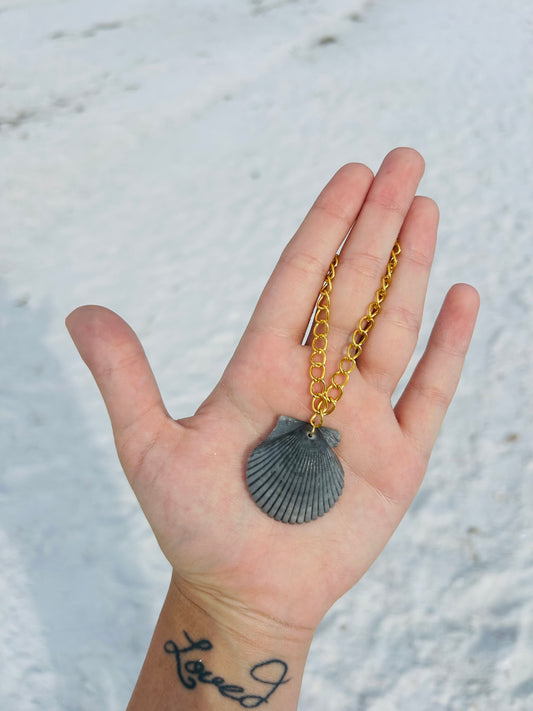 Black Moon Shell Necklace
